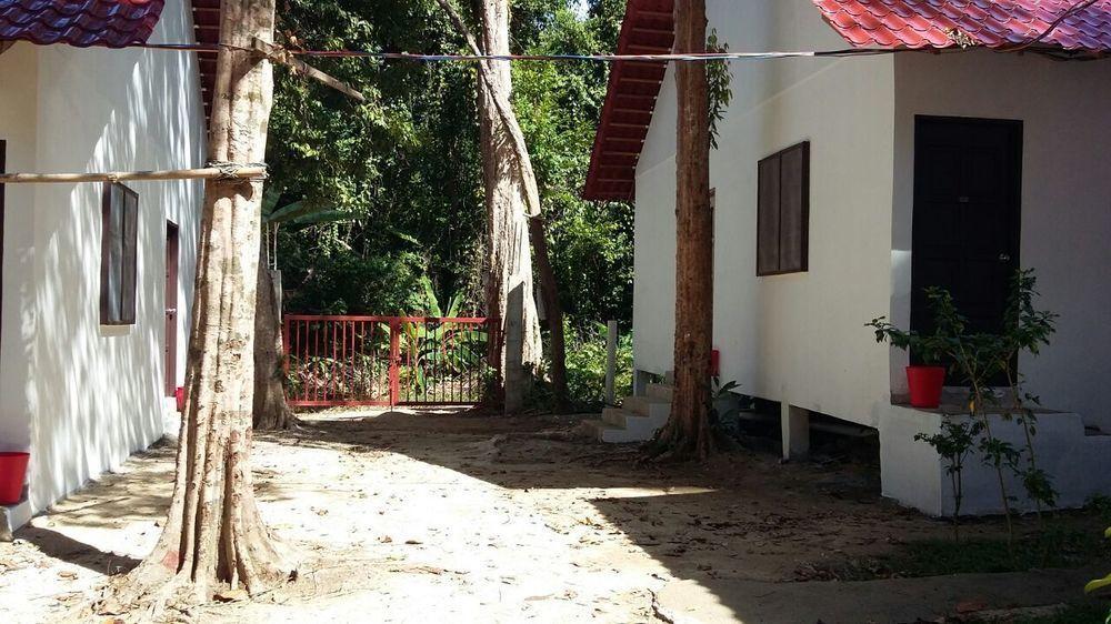 Perhentian Tropicana Inn Pulau Perhentian Kecil Exterior photo