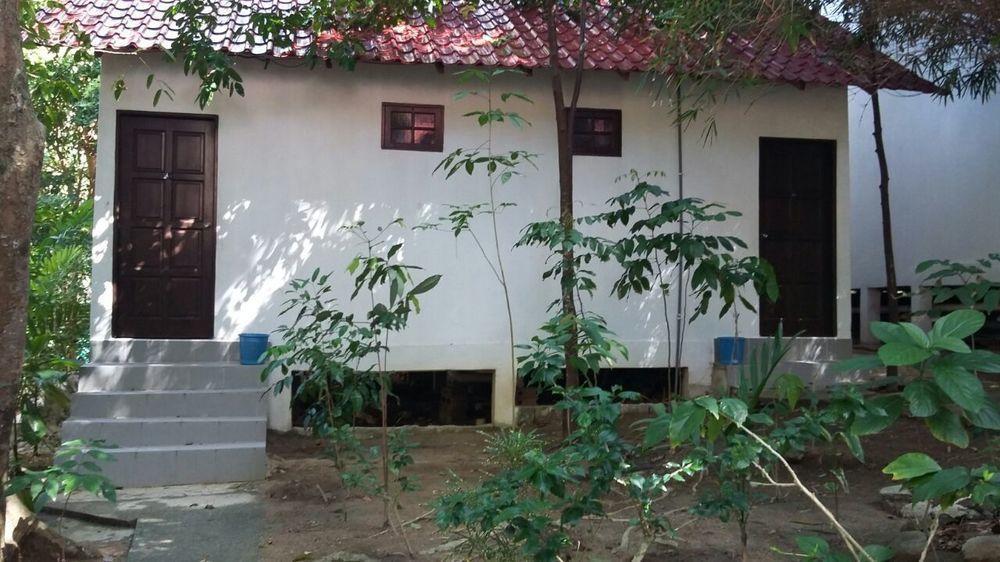 Perhentian Tropicana Inn Pulau Perhentian Kecil Exterior photo